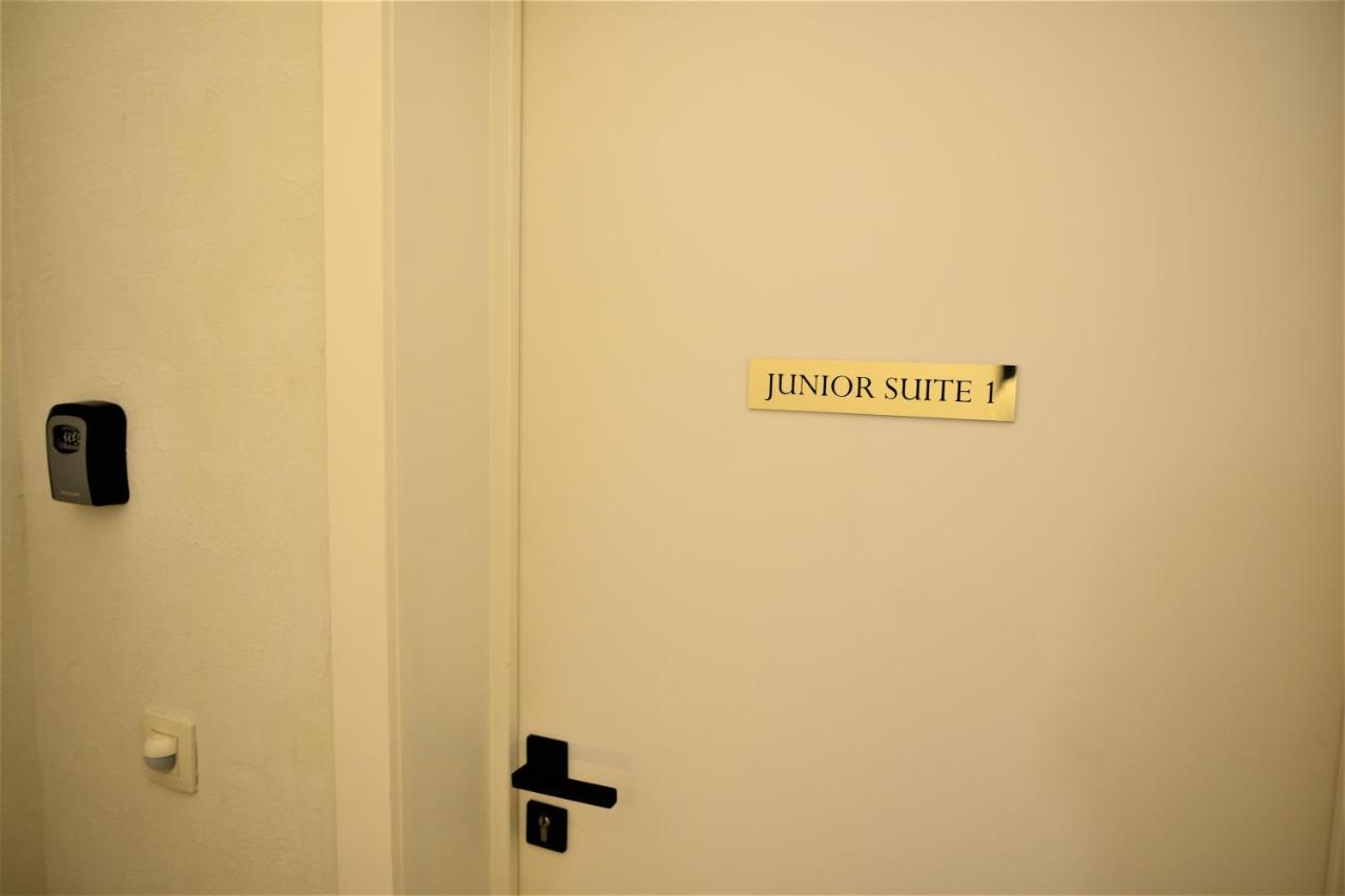 Junior luxe suite 1 CITYVIEW Anvers Exterior foto